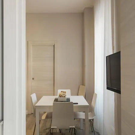 Livingstone 3*